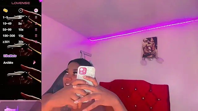 Snapshot of naomy__xx chatting on February 12, 2025, 1:16 pm naomy xx online show from February 12, 2025, 1:16 pm