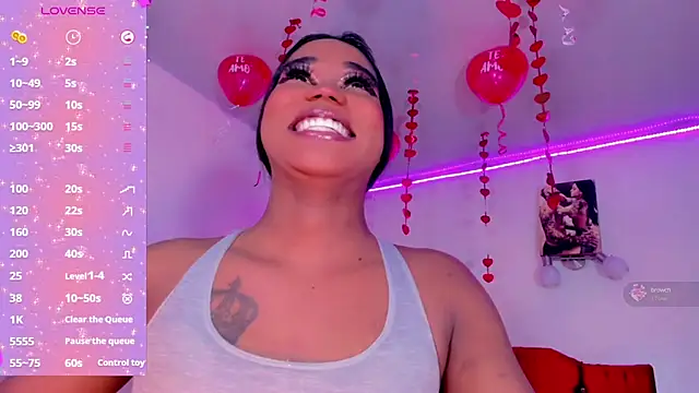 Snapshot of naomy__xx chatting on February 15, 2025, 1:38 pm naomy xx online show from February 15, 2025, 1:38 pm