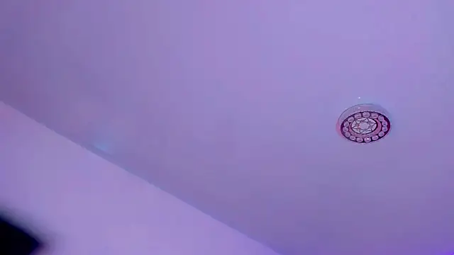 Snapshot of naomy__xx chatting on March 8, 2025, 7:20 pm naomy xx online show from March 8, 2025, 7:20 pm