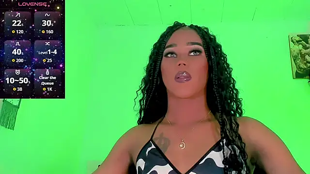 Snapshot of naomy__xx chatting on September 17, 2025, 9:27 pm naomy xx online show from September 17, 2025, 9:27 pm