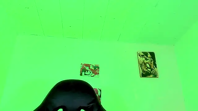 Snapshot of naomy__xx chatting on October 1, 2025, 3:12 am naomy xx online show from October 1, 2025, 3:12 am