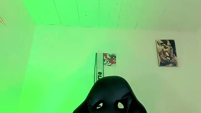 Snapshot of naomy__xx chatting on October 30, 2025, 4:03 am naomy xx online show from October 30, 2025, 4:03 am