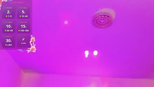 naomy  xx online show from January 9, 2026, 3:09 am