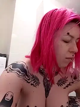 divine eve online show from March 19, 2025, 1:29 pm