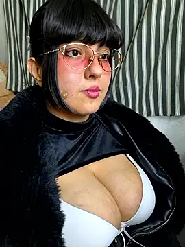 Derry Cooper online show from January 8, 2026, 2:36 am