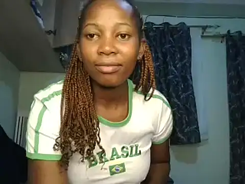 Petitiebooty online show from January 26, 2025, 10:02 am