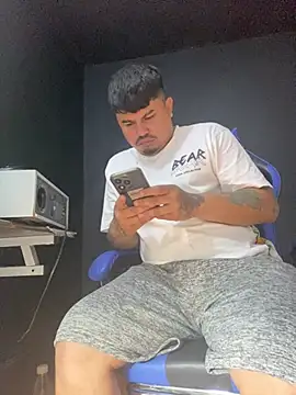 DickMasterfindom online show from April 21, 2026, 4:52 am