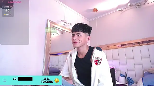 Jhonny-Blake online show from February 4, 2025, 8:59 pm