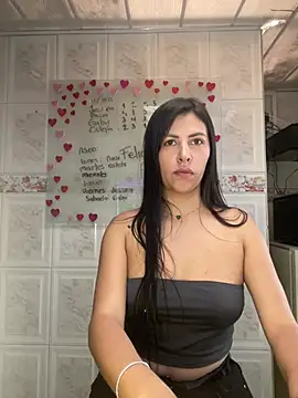 Alanna atm  online show from January 15, 2025, 7:55 pm