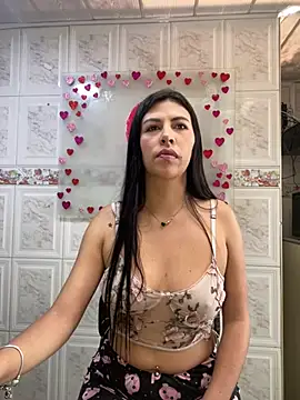 Alanna atm  online show from February 15, 2025, 2:11 pm