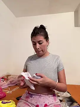 Alanna atm  online show from February 20, 2026, 8:49 am