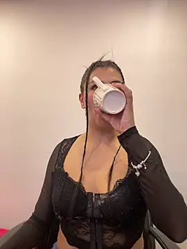 Alanna atm  online show from March 29, 2026, 3:45 pm