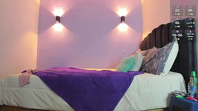 Sofia Clauss  online show from February 16, 2025, 6:10 am