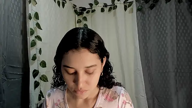 gabriela duarte1 online show from November 13, 2025, 5:39 am