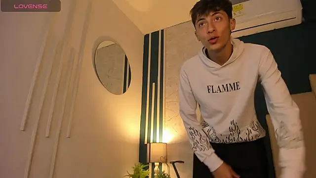 AlessandroDybala online show from January 21, 2025, 12:18 pm