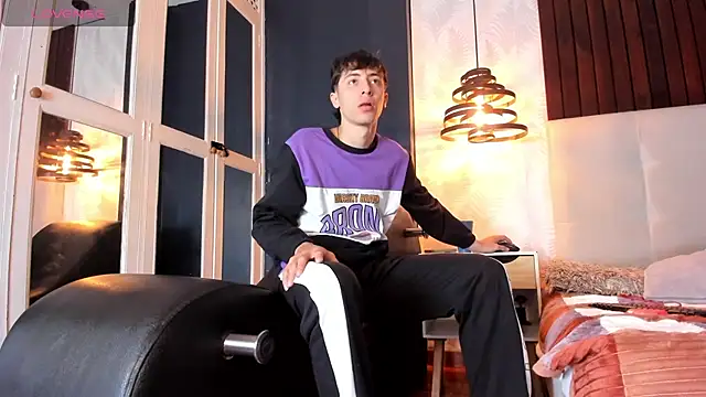 AlessandroDybala online show from March 9, 2025, 11:47 am