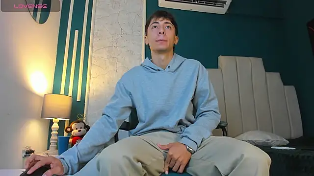 AlessandroDybala online show from March 18, 2025, 12:03 pm