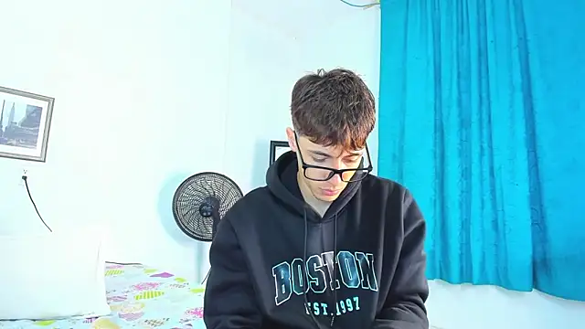 AlessandroDybala online show from April 15, 2026, 12:12 pm