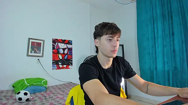 Snapshot of AlessandroDybala chatting on June 16, 2026, 12:41 pm AlessandroDybala online show from June 16, 2026, 12:41 pm