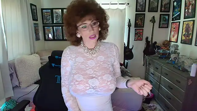 Snapshot of TSCassandraLove chatting on March 6, 2026, 3:52 pm TSCassandraLove online show from March 6, 2026, 3:52 pm