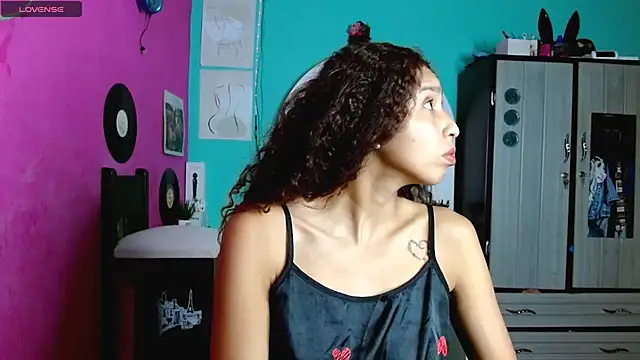 sensitive brunette online show from October 2, 2025, 11:56 pm