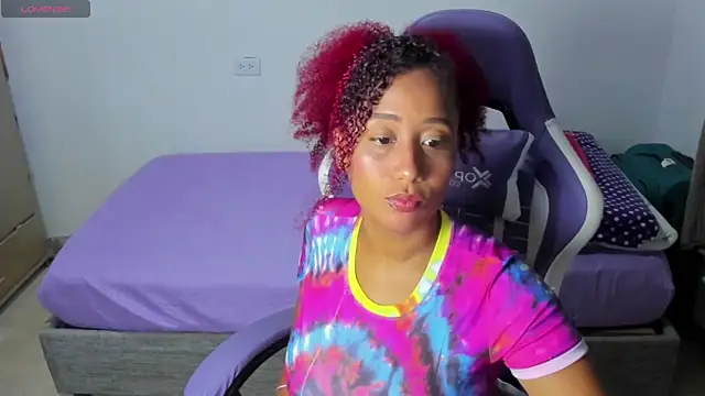 zandra kiman online show from April 24, 2026, 2:25 am