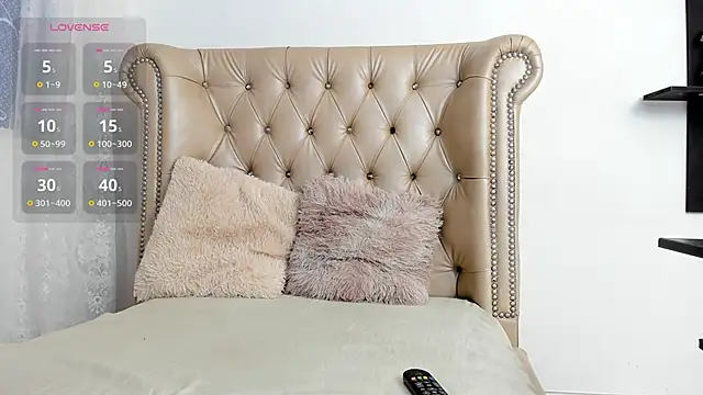 JeanRam18 online show from March 8, 2025, 12:09 pm