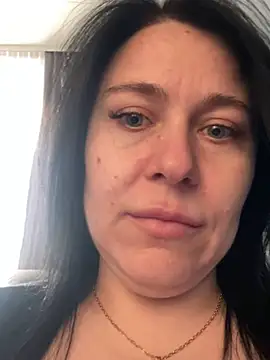 CuteNata online show from February 20, 2025, 3:19 pm