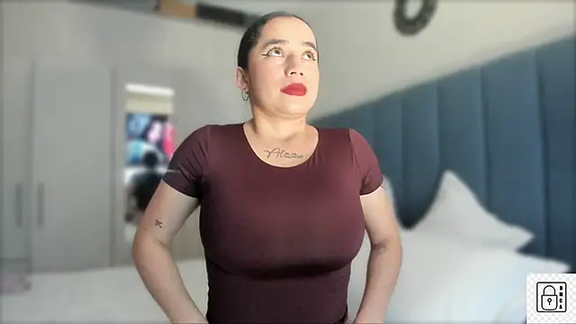 Snapshot of _Susiee_ chatting on February 11, 2025, 1:41 pm Susiee online show from February 11, 2025, 1:41 pm