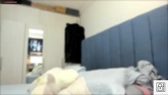 Snapshot of _Susiee_ chatting on October 6, 2025, 3:31 pm Susiee online show from October 6, 2025, 3:31 pm