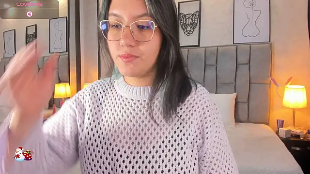 sweet--emily online show from December 15, 2024, 4:07 am