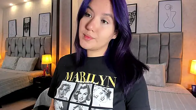 sweet--emily online show from December 31, 2024, 2:51 am