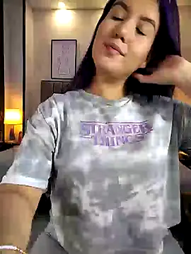 sweet--emily online show from February 2, 2025, 8:13 am