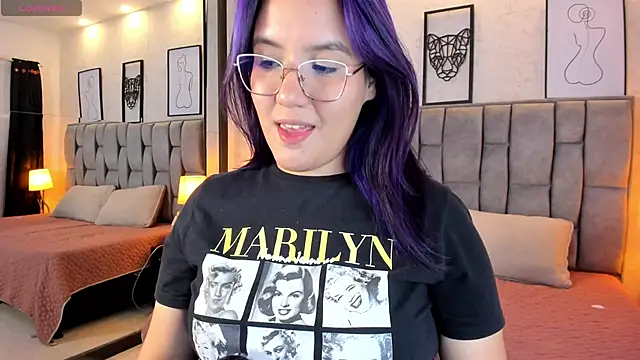 sweet--emily online show from February 9, 2025, 8:00 am