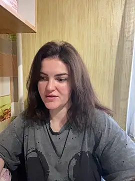 Karolina llove online show from December 31, 2024, 8:48 am