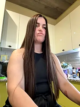 Karolina llove online show from October 21, 2025, 10:49 am