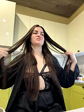 Karolina llove online show from November 10, 2025, 11:20 am