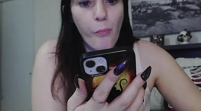 CrystalLakeXO online show from February 17, 2025, 9:46 am