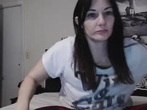 CrystalLakeXO online show from February 21, 2025, 10:07 am