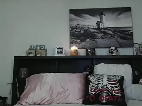 CrystalLakeXO online show from March 13, 2025, 4:49 am