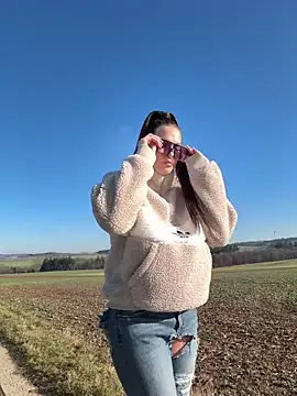 Snapshot of AileenInkOfficial chatting on February 2, 2025, 12:13 pm AileenInkOfficial online show from February 2, 2025, 12:13 pm