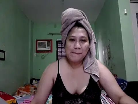 Snapshot of sweetsexysmile chatting on July 24, 2026, 1:36 am sweetsexysmile online show from July 24, 2026, 1:36 am