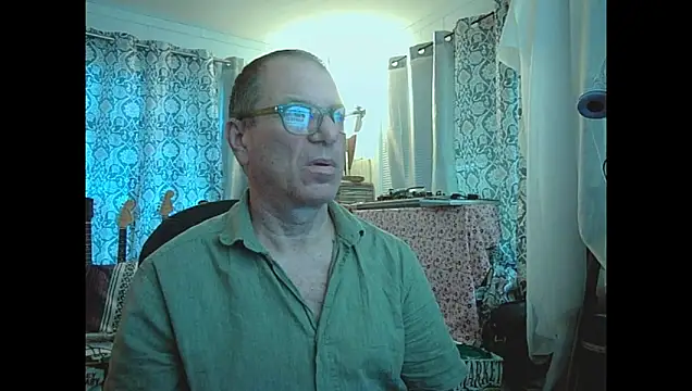 Snapshot of coryassman chatting on June 4, 2026, 1:22 am coryassman online show from June 4, 2026, 1:22 am