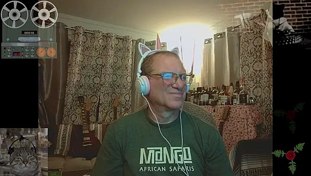Snapshot of coryassman chatting on July 7, 2026, 6:47 am coryassman online show from July 7, 2026, 6:47 am