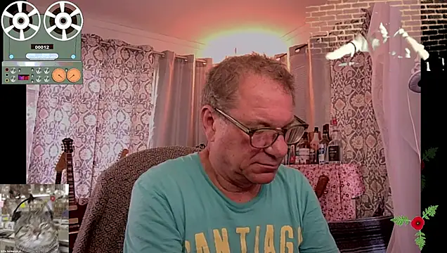 Snapshot of coryassman chatting on July 13, 2026, 9:39 pm coryassman online show from July 13, 2026, 9:39 pm