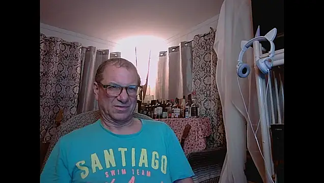 Snapshot of coryassman chatting on July 16, 2026, 5:24 am coryassman online show from July 16, 2026, 5:24 am