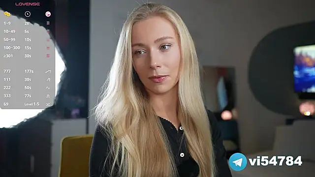 Vika54784 online show from January 18, 2025, 3:38 pm