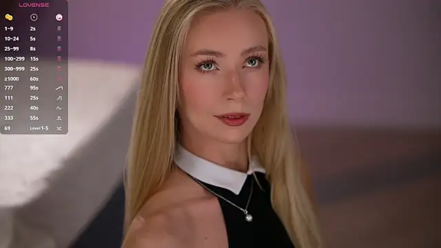 Vika54784 online show from November 22, 2025, 5:39 am