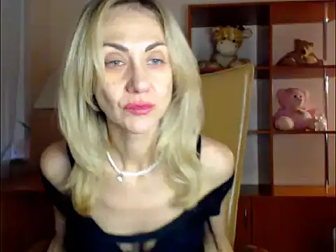 Tanya6547 online show from December 5, 2024, 8:22 am