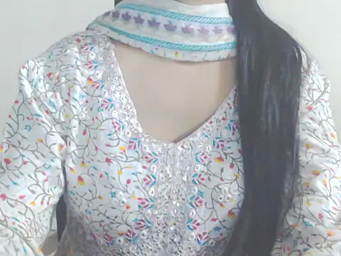 Snapshot of emma_06@xh chatting on June 12, 2026, 3:11 pm emma 06xh online show from June 12, 2026, 3:11 pm